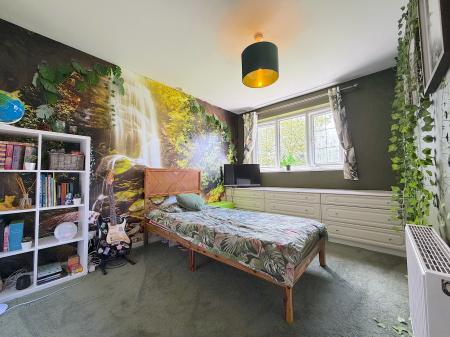 3 bedroom End of terrace house for sale in Moxhull Close, Willenhall, Wolverhampton, WV12