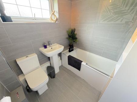3 bedroom End of terrace house for sale in Moxhull Close, Willenhall, Wolverhampton, WV12
