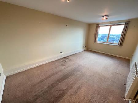 2 bedroom Apartment to let in Gomer Street, Willenhall, WV13