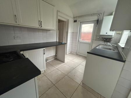 3 bedroom Terraced House to let in Dalton Street, Penn Fields, Wolverhampton, WV3