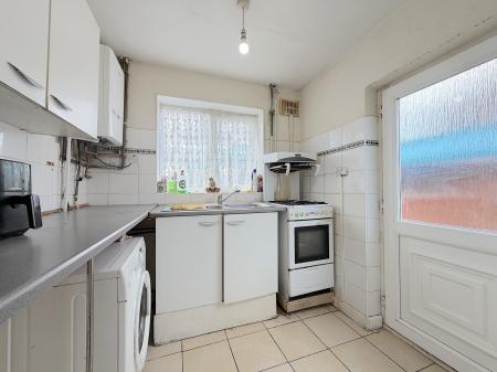 3 bedroom Semi-detached house for sale in Parry Road, Ashmore Park, Wolverhampton, WV11