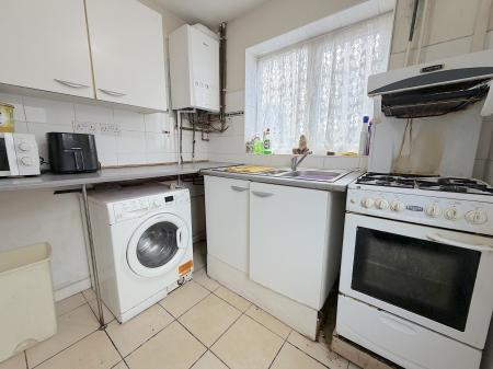 3 bedroom Semi-detached house for sale in Parry Road, Ashmore Park, Wolverhampton, WV11