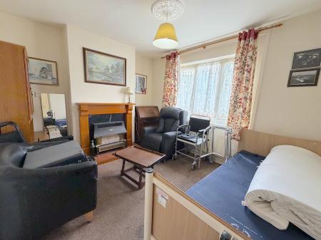 3 bedroom Semi-detached house for sale in Parry Road, Ashmore Park, Wolverhampton, WV11