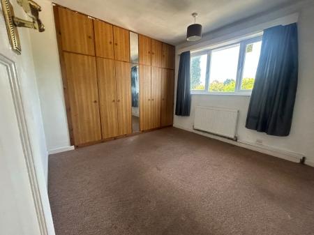 1 bedroom Flat to let in Green Lane, Wolverhampton, WV6