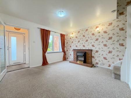 2 bedroom Terraced House for sale in Kingsway Terrace, Essington, Wolverhampton, WV11