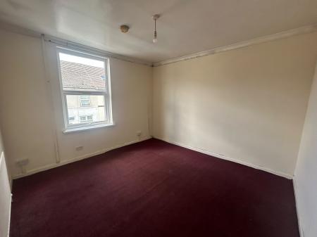 2 bedroom Terraced House to let in Woden Road, Wolverhampton, WV10