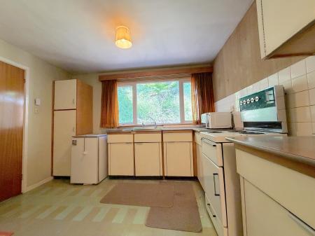 3 bedroom Detached house for sale in Woodfield Heights, Tettenhall, Wolverhampton, WV6