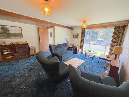 3 bedroom Detached house for sale in Woodfield Heights, Tettenhall, Wolverhampton, WV6
