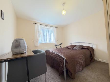 2 bedroom Ground floor flat for sale in Ardgowan Grove, Wolverhampton, WV4