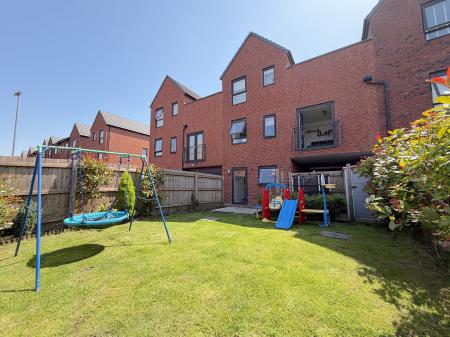 3 bedroom Town house for sale in Lancaster Drive, Wednesfield, Wolverhampton, WV11