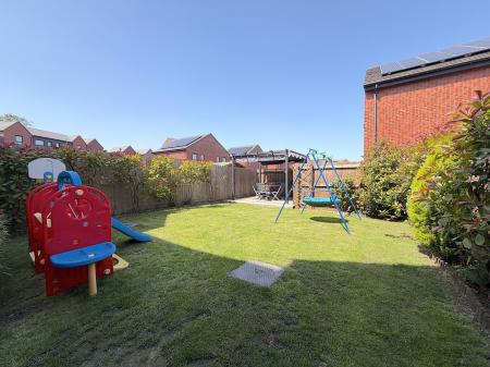 3 bedroom Town house for sale in Lancaster Drive, Wednesfield, Wolverhampton, WV11
