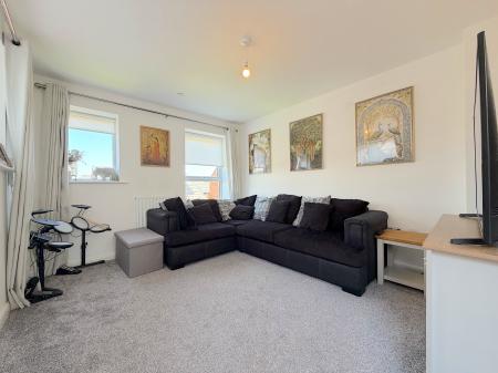 3 bedroom Town house for sale in Lancaster Drive, Wednesfield, Wolverhampton, WV11