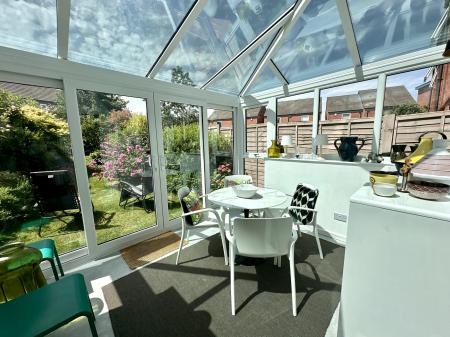 4 bedroom Semi-detached house for sale in Sorrel Drive, Bilston, WV14