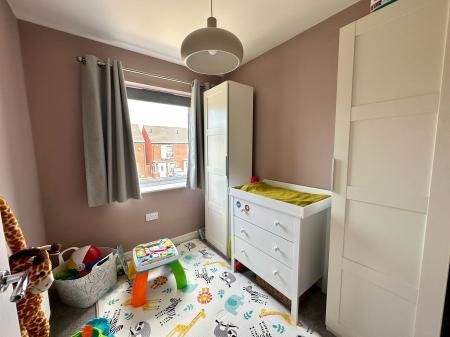 4 bedroom Semi-detached house for sale in Sorrel Drive, Bilston, WV14