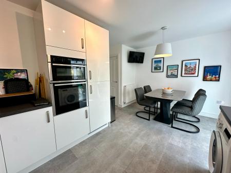 4 bedroom Semi-detached house for sale in Sorrel Drive, Bilston, WV14