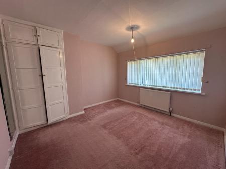 3 bedroom Semi-detached house to let in Southall Road, Wednesfield, WV11