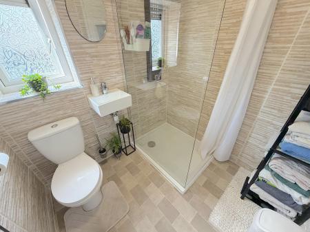 3 bedroom Terraced House for sale in Willenhall Road, Willenhall, Wolverhampton, WV13