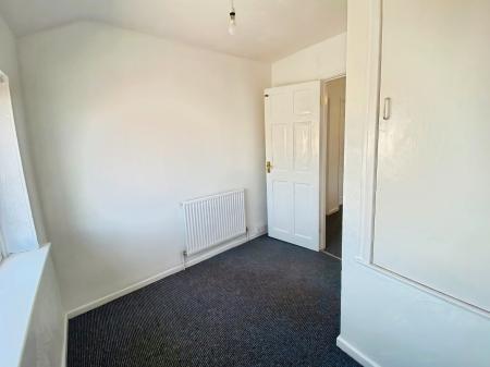 3 bedroom Semi-detached house to let in Vaughan Road, Willenhall, WV13