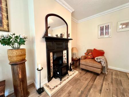 3 bedroom Semi-detached house for sale in Wimborne Road, Fallings Park, Wolverhampton, WV10