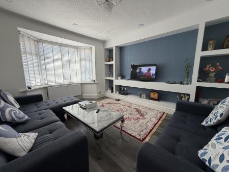 4 bedroom Bungalow to let in Stafford Road, Wolverhampton, WV10