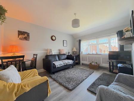 1 bedroom Maisonette for sale in Baylis Avenue, Ashmore Park, Wolverhampton, WV11