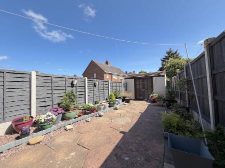 1 bedroom Maisonette for sale in Baylis Avenue, Ashmore Park, Wolverhampton, WV11