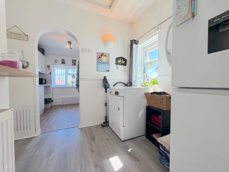 1 bedroom Maisonette for sale in Baylis Avenue, Ashmore Park, Wolverhampton, WV11