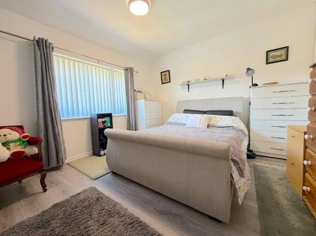 1 bedroom Maisonette for sale in Baylis Avenue, Ashmore Park, Wolverhampton, WV11