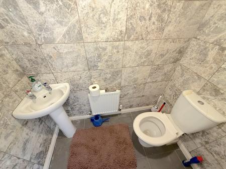 4 bedroom Detached house for sale in Rakegate Close, Oxley, Wolverhampton, WV10