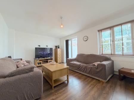 4 bedroom Detached house for sale in Rakegate Close, Oxley, Wolverhampton, WV10