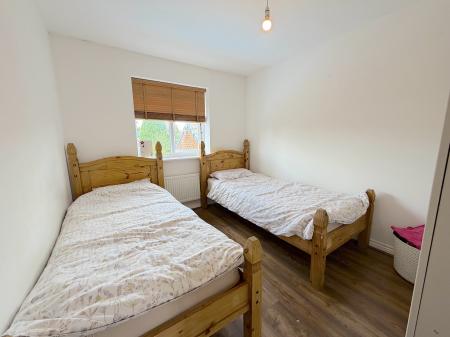 4 bedroom Detached house for sale in Rakegate Close, Oxley, Wolverhampton, WV10