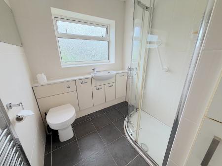 3 bedroom Semi-detached house for sale in Roderick Drive, Wednesfield, Wolverhampton, WV11