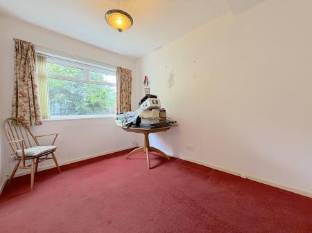3 bedroom Semi-detached house for sale in Roderick Drive, Wednesfield, Wolverhampton, WV11
