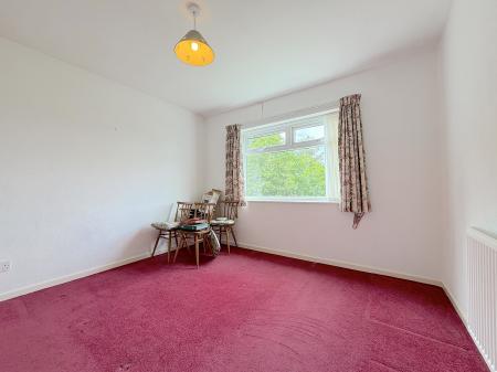 3 bedroom Semi-detached house for sale in Roderick Drive, Wednesfield, Wolverhampton, WV11