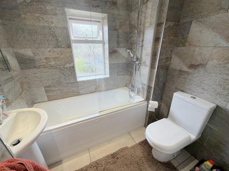 2 bedroom Semi-detached house for sale in Pickering Road, Wednesfield, Wolverhampton, WV11
