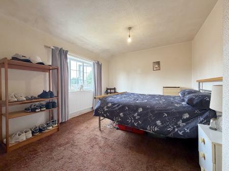 2 bedroom Semi-detached house for sale in Pickering Road, Wednesfield, Wolverhampton, WV11