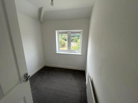 3 bedroom Semi-detached house to let in Garden Walk, Bilston, WV14