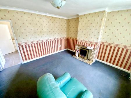 3 bedroom Semi-detached house to let in Harding Street, Bilston, WV14