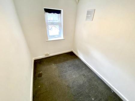 3 bedroom Semi-detached house to let in Harding Street, Bilston, WV14