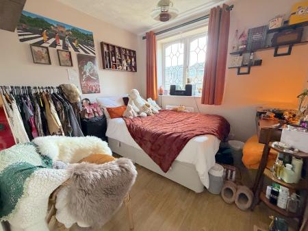 3 bedroom Detached house for sale in Halecroft Avenue, Wednesfield, Wolverhampton, WV11