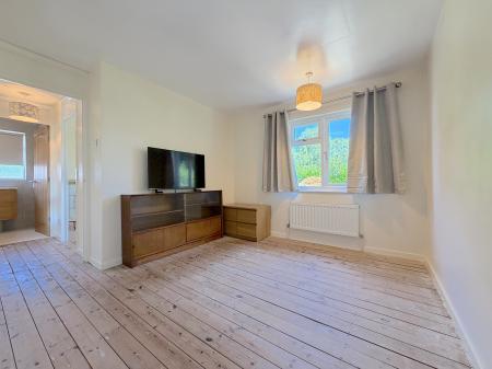 3 bedroom Detached house for sale in Pentland Gardens, Compton, Wolverhampton, WV3