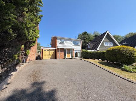 Pentland Gardens, Compton, Wolverhampton, WV3