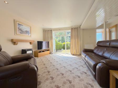 3 bedroom Detached house for sale in Pentland Gardens, Compton, Wolverhampton, WV3