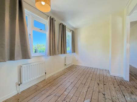 3 bedroom Detached house for sale in Pentland Gardens, Compton, Wolverhampton, WV3