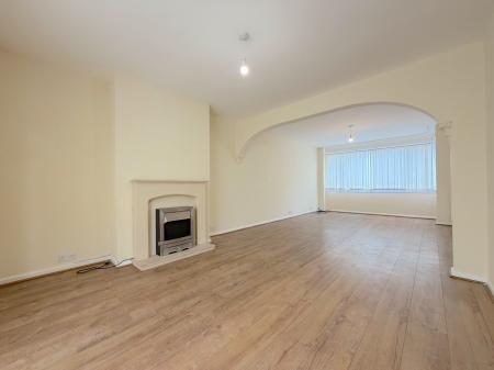 3 bedroom Semi-detached house for sale in Sudbury Close, Wednesfield, Wolverhampton, WV11