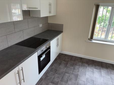 1 bedroom Flat to let in Lichfield Road, Wednesfield, WV11