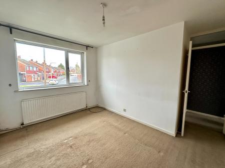 3 bedroom Semi-detached house for sale in Wakes Road, Wednesbury, WS10