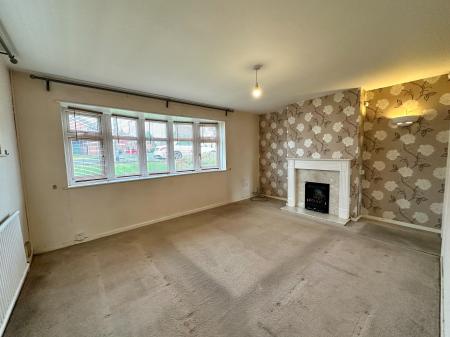 3 bedroom Semi-detached house for sale in Wakes Road, Wednesbury, WS10