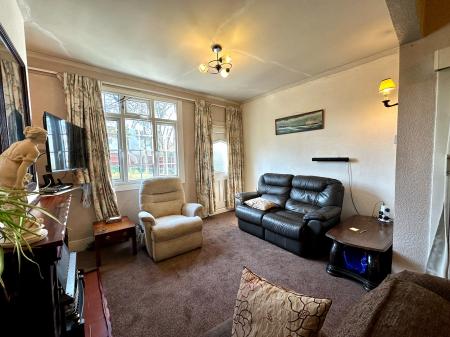3 bedroom Semi-detached house for sale in Selmans Hill, Bloxwich, Walsall, WS3