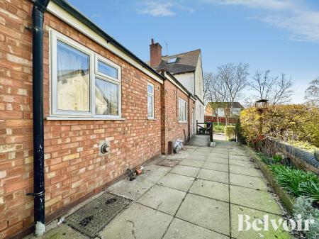 3 bedroom Semi-detached house for sale in Selmans Hill, Bloxwich, Walsall, WS3